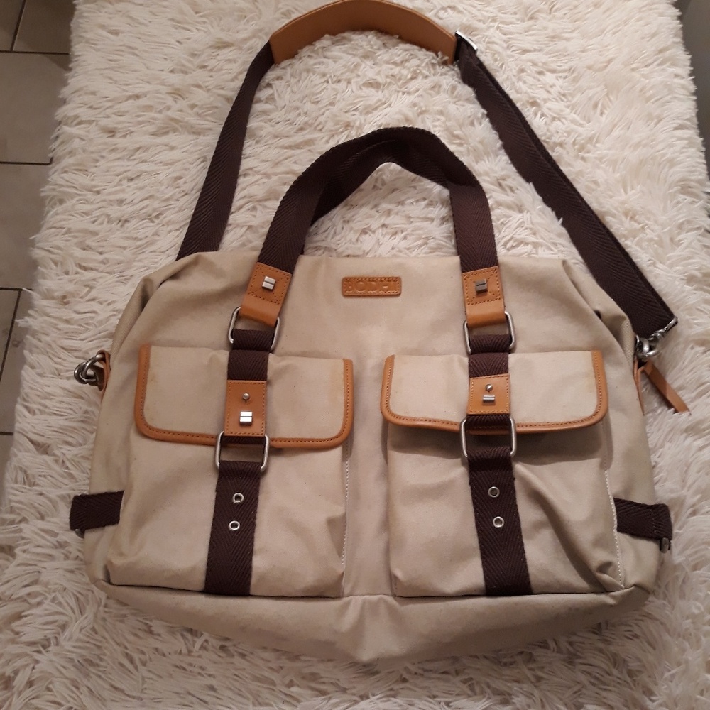 Bodhi messenger laptop bag shoulder strap